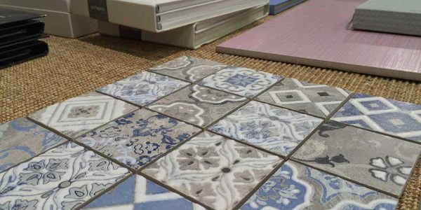 iHS Products Luxury Brands Vintage Tiles